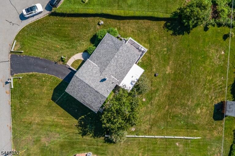Property listing MLS 4041336 photo 2