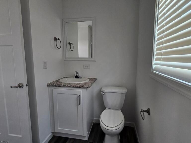Property listing MLS 4041345 photo 8