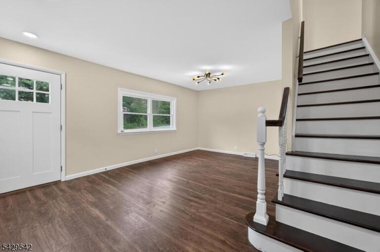 Property listing MLS 4041350 photo 20
