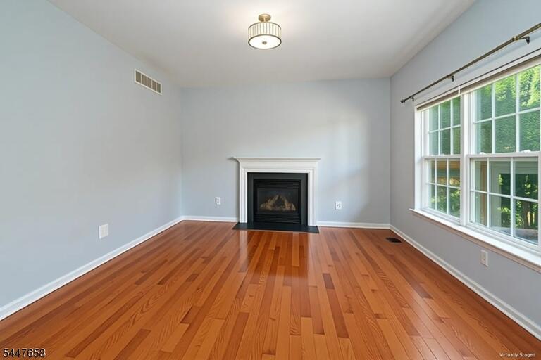 Property listing MLS 4041588 photo 20