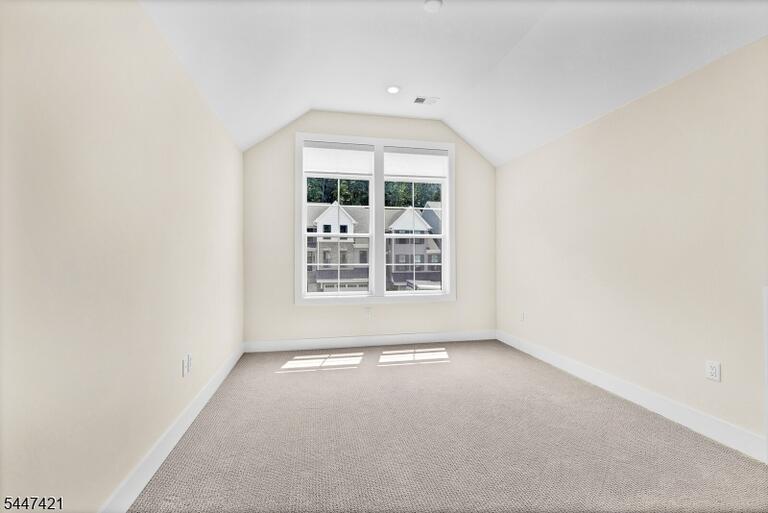Property listing MLS 4041599 photo 28
