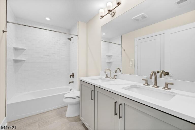 Property listing MLS 4041599 photo 30