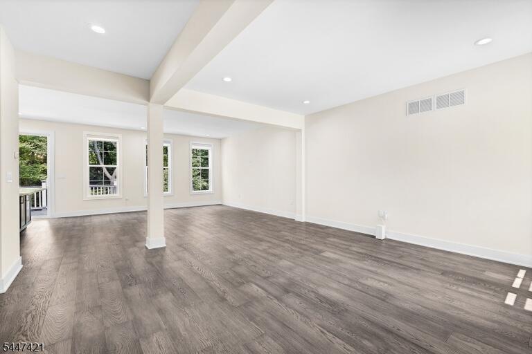 Property listing MLS 4041599 photo 6