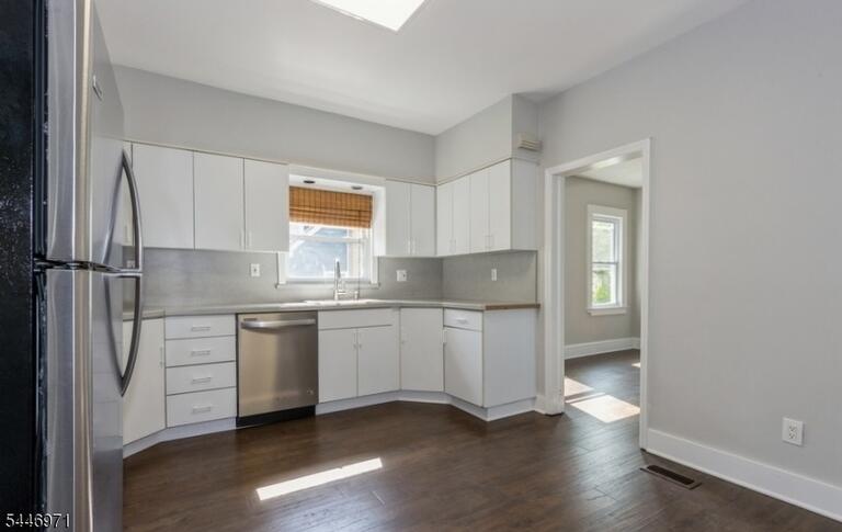 Property listing MLS 4041636 photo 27