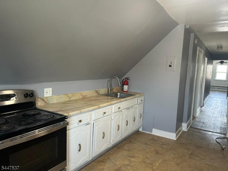 Property listing MLS 4041642 photo 3