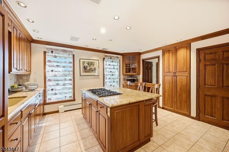 Property listing MLS 4041660 photo 13