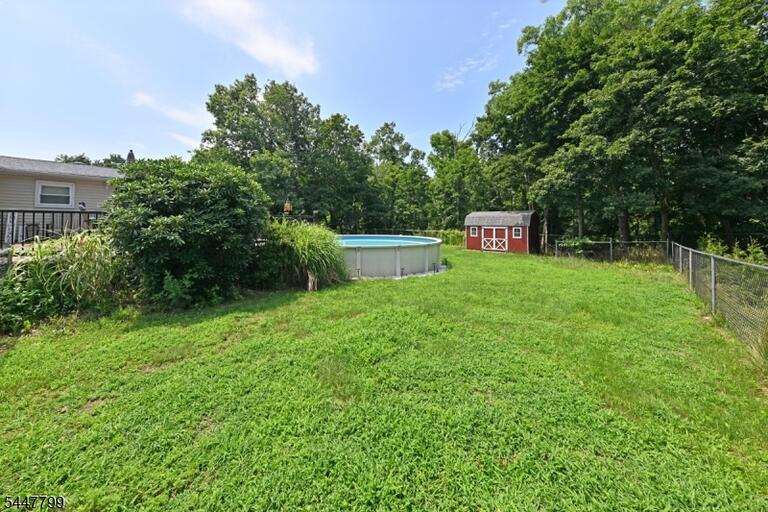 Property listing MLS 4041699 photo 22