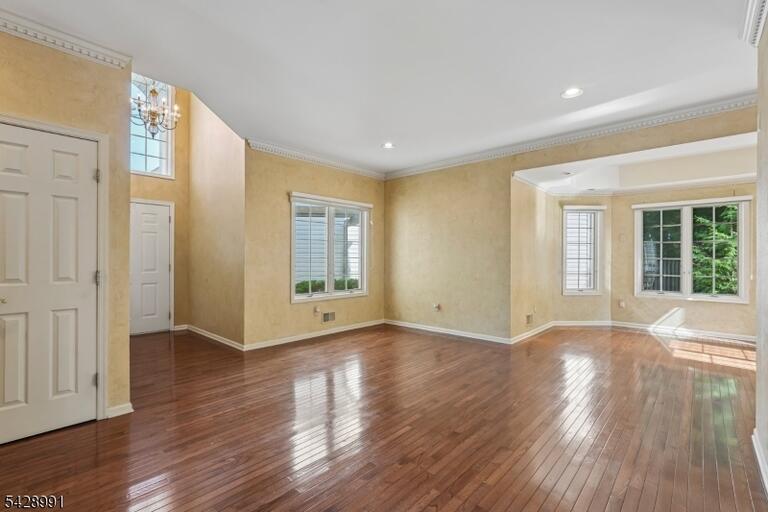Property listing MLS 4041769 photo 10