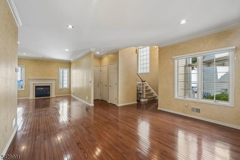 Property listing MLS 4041769 photo 13