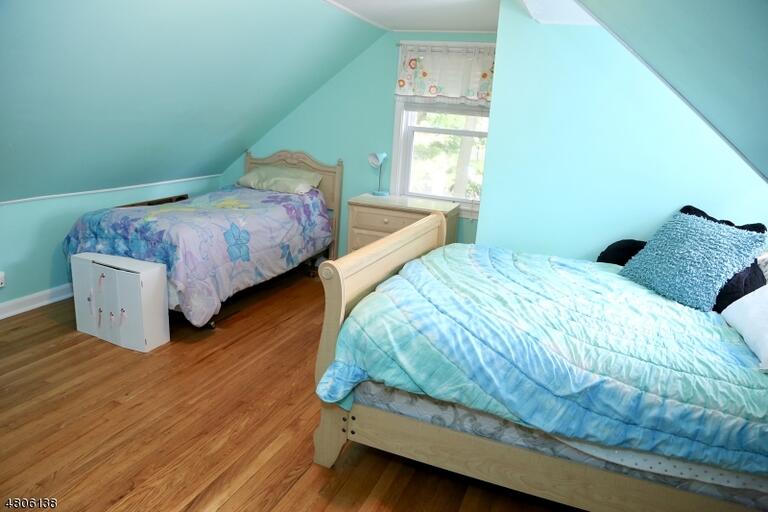 Property listing MLS 4041783 photo 14