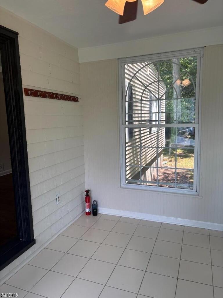 Property listing MLS 4041783 photo 27