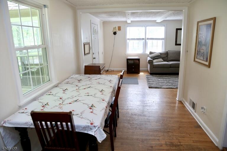 Property listing MLS 4041783 photo 6