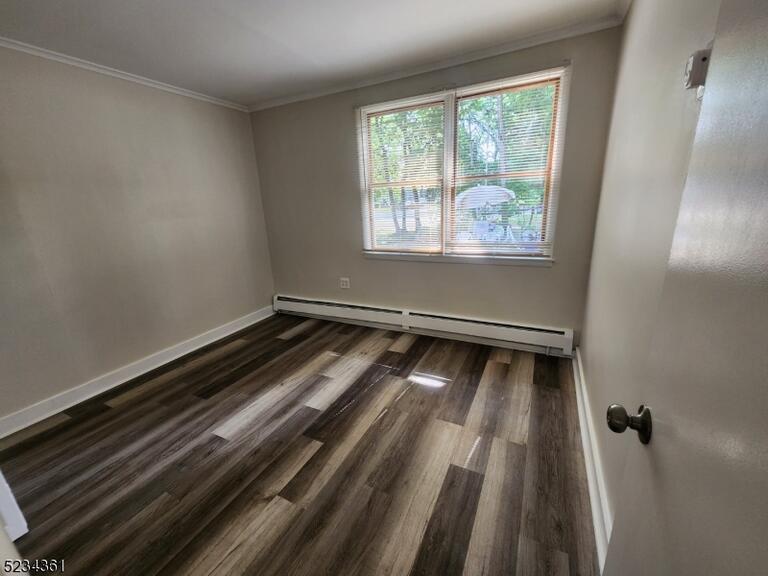 Property listing MLS 4041802 photo 5