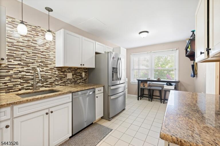 Property listing MLS 4041970 photo 10