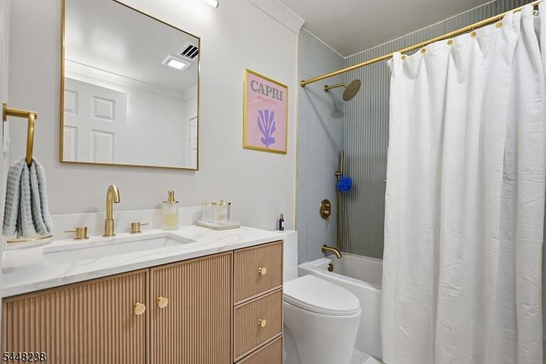 Property listing MLS 4042068 photo 23