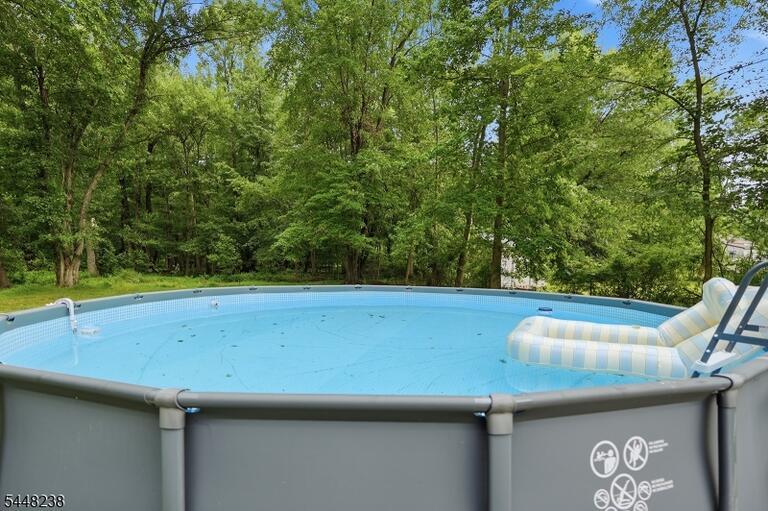 Property listing MLS 4042068 photo 32