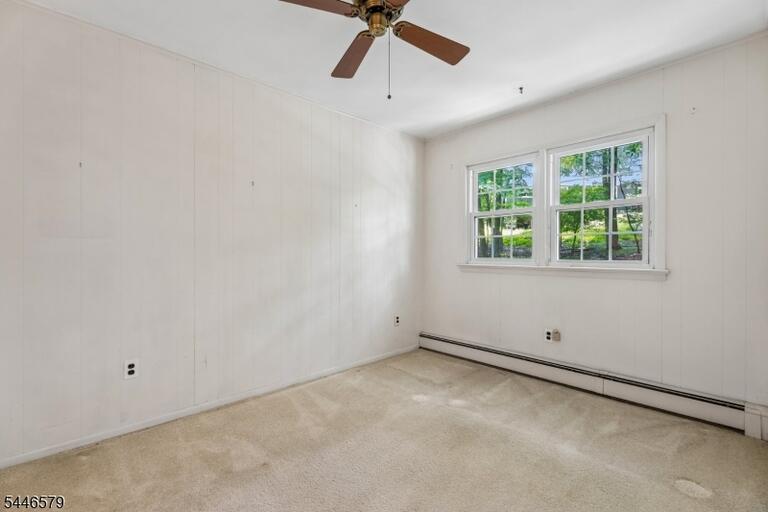 Property listing MLS 4042077 photo 13