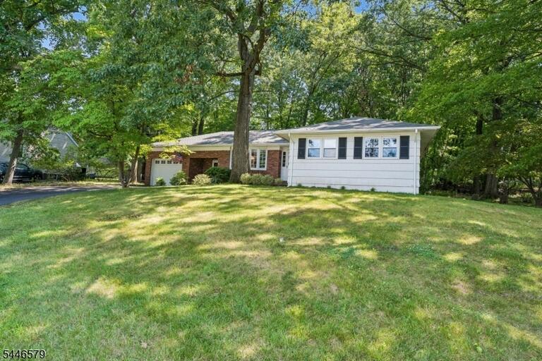 Property listing MLS 4042077 photo 28