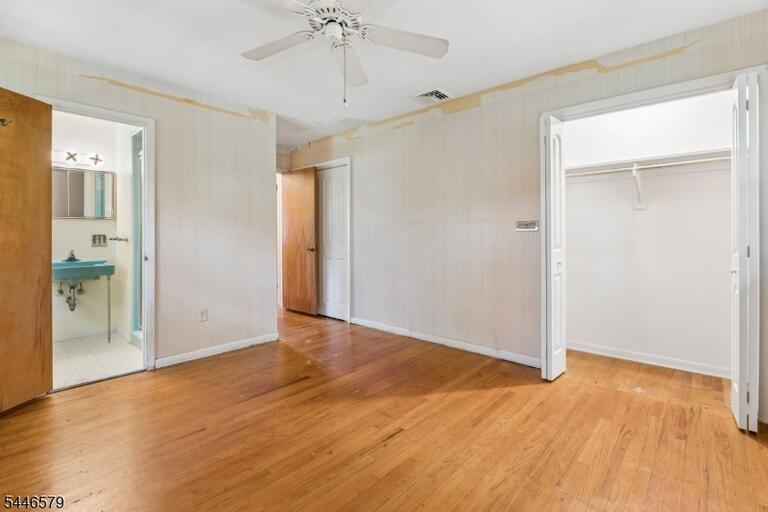 Property listing MLS 4042077 photo 30