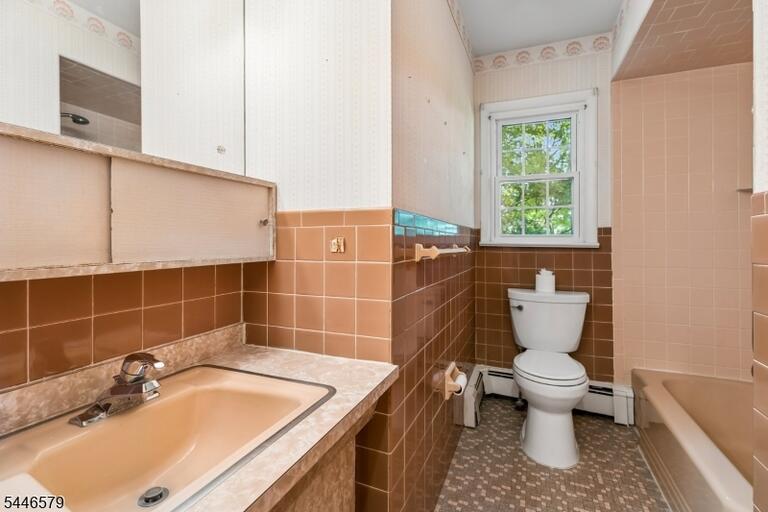 Property listing MLS 4042077 photo 32