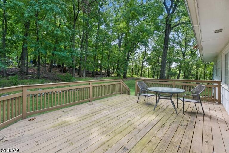 Property listing MLS 4042077 photo 38
