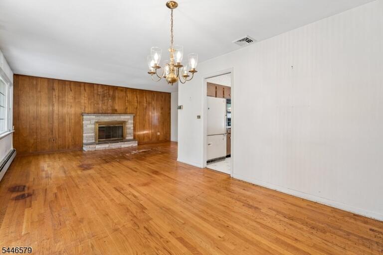 Property listing MLS 4042077 photo 7
