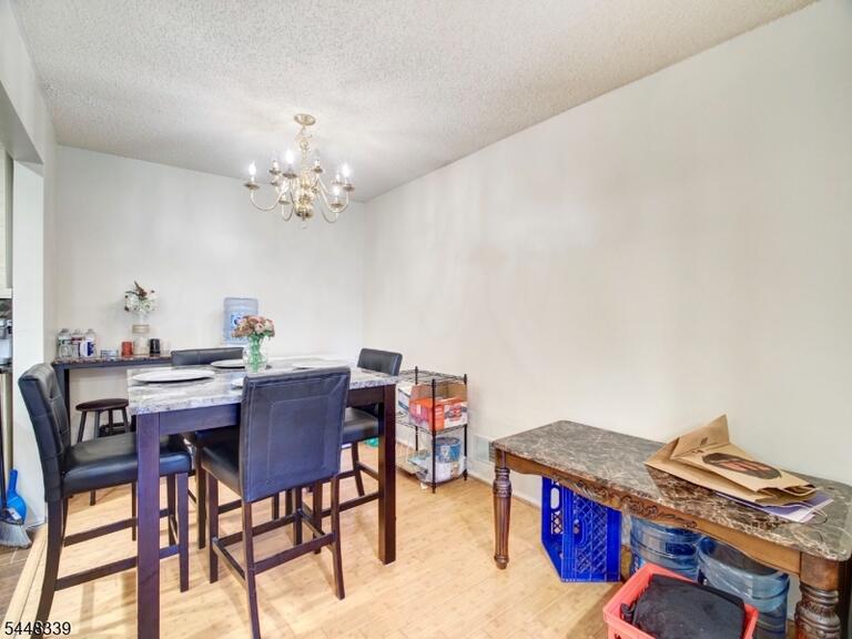 Property listing MLS 4042137 photo 5