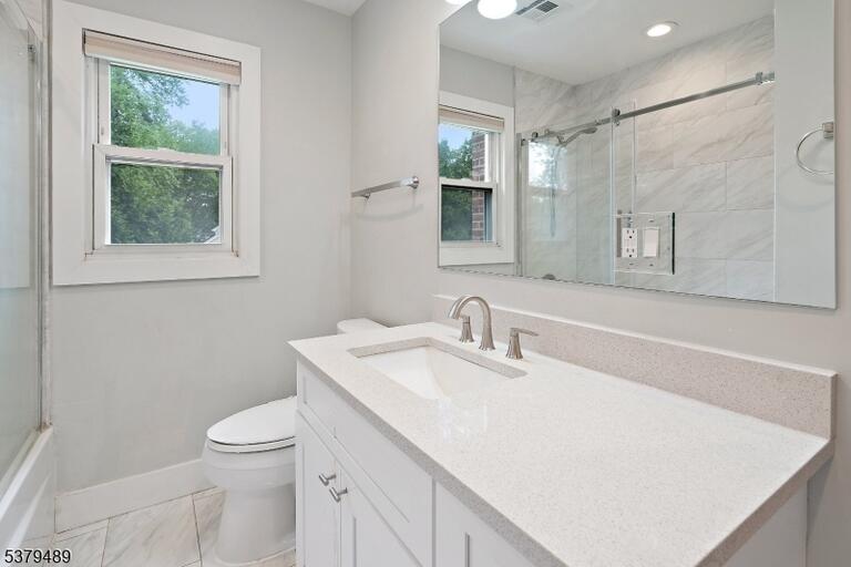 Property listing MLS 4042448 photo 14