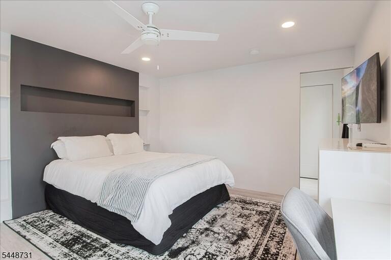 Property listing MLS 4042512 photo 17