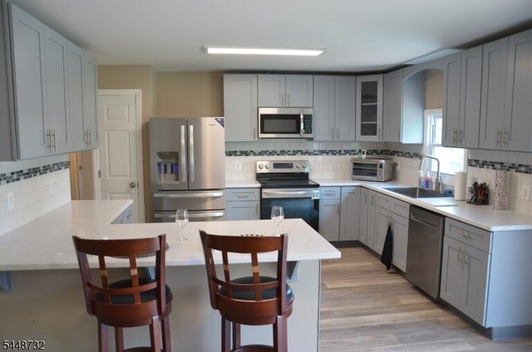 Property listing MLS 4042525 photo 8