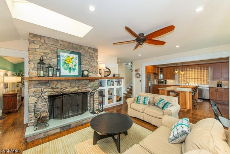Property listing MLS 4042585 photo 14