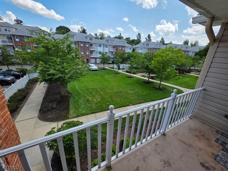 Property listing MLS 4042608 photo 4