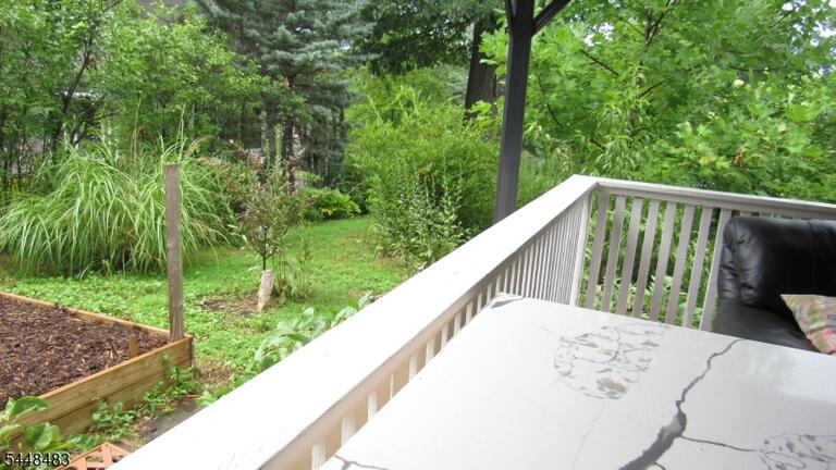 Property listing MLS 4042615 photo 7