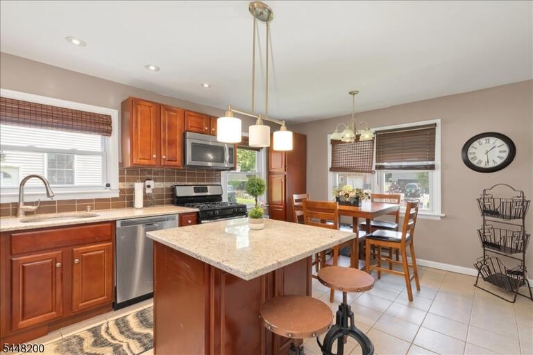 Property listing MLS 4042661 photo 10