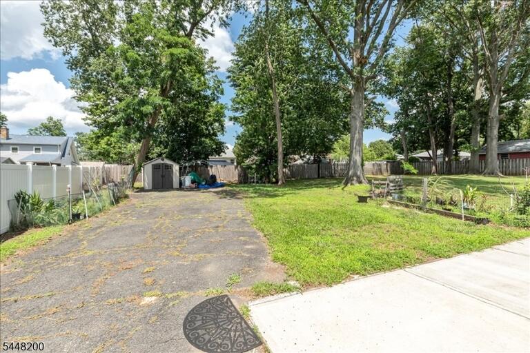 Property listing MLS 4042661 photo 26
