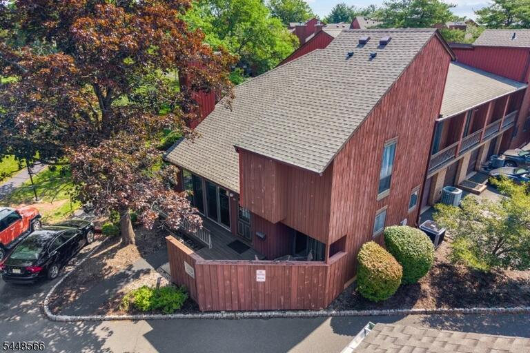 Property listing MLS 4042690 photo 26