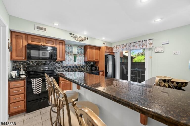 Property listing MLS 4042690 photo 5