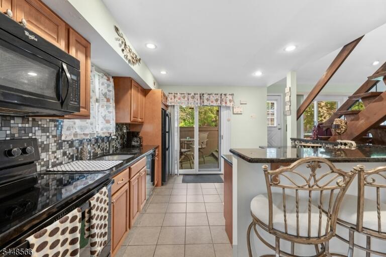 Property listing MLS 4042690 photo 6