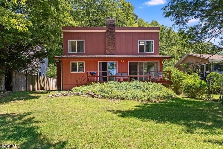 Property listing MLS 4042735 photo 2