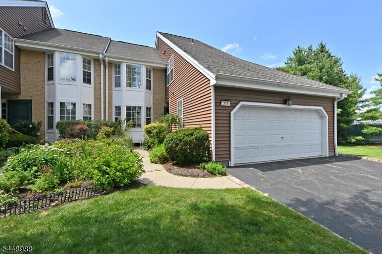 Property listing MLS 4042793 photo 1