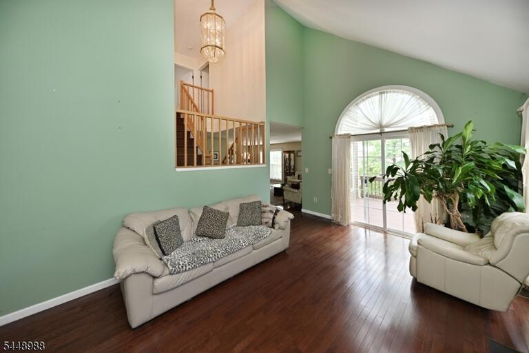 Property listing MLS 4042793 photo 12