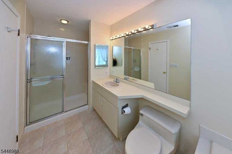 Property listing MLS 4042793 photo 19