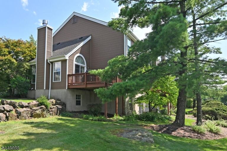 Property listing MLS 4042793 photo 25