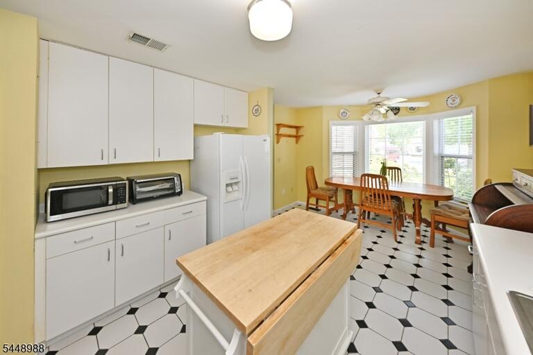Property listing MLS 4042793 photo 6
