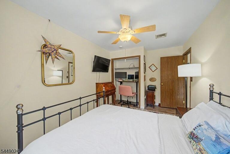 Property listing MLS 4042864 photo 26