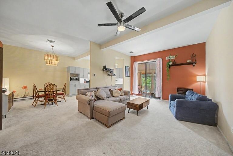 Property listing MLS 4042864 photo 9