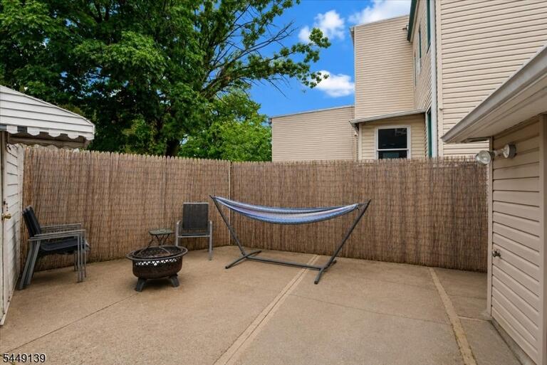 Property listing MLS 4042880 photo 25