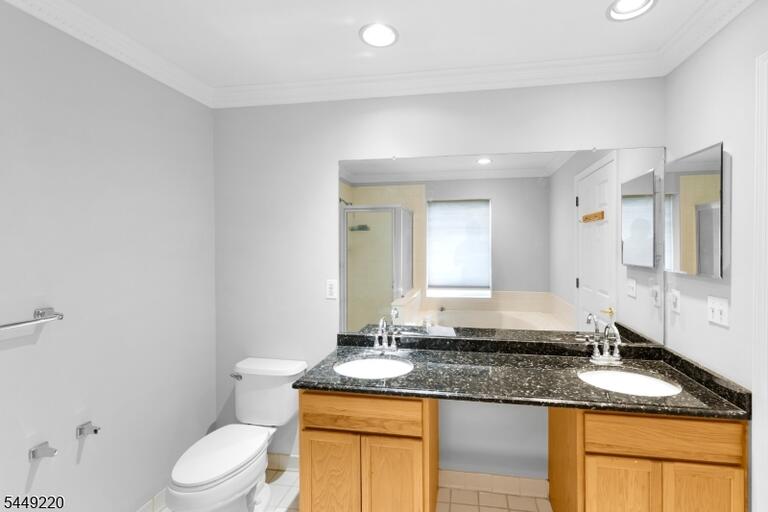 Property listing MLS 4042934 photo 43