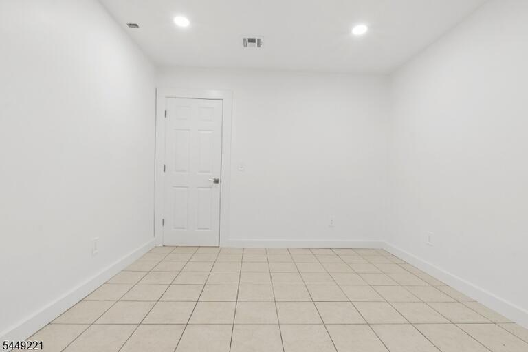Property listing MLS 4042939 photo 37