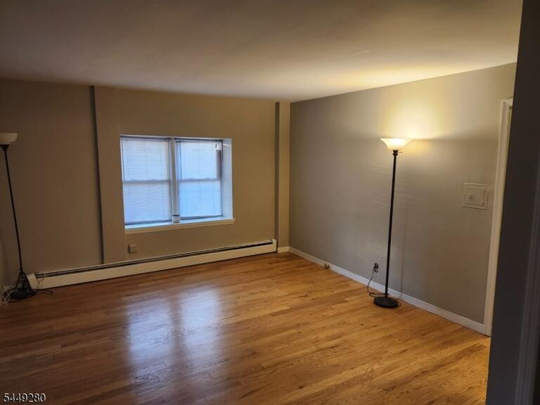 Property listing MLS 4043003 photo 4
